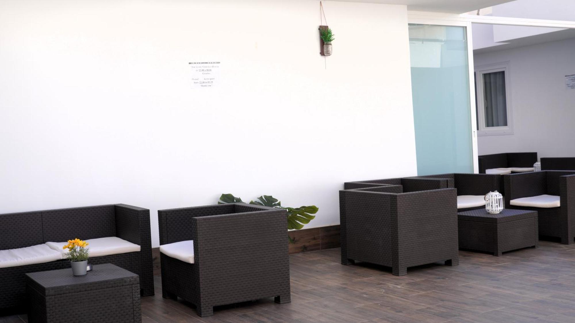 El Patio Hostal Аліканте Екстер'єр фото