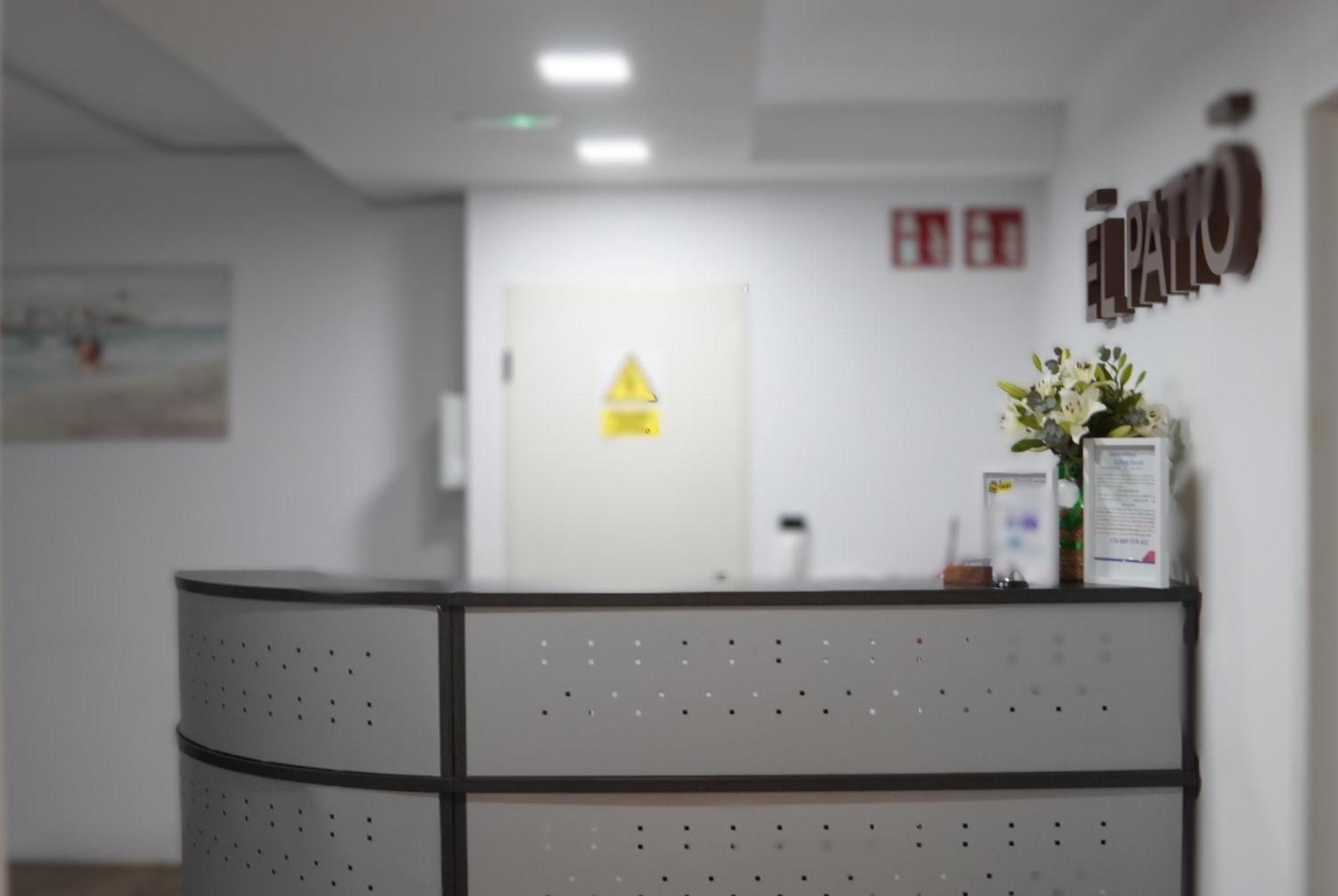 El Patio Hostal Аліканте Екстер'єр фото